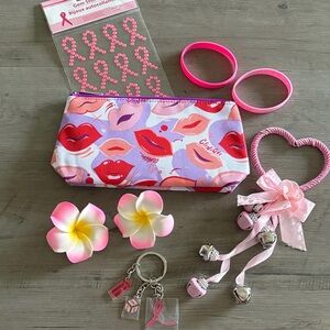 Clinique cosmetic bag/keychain and etc bundle